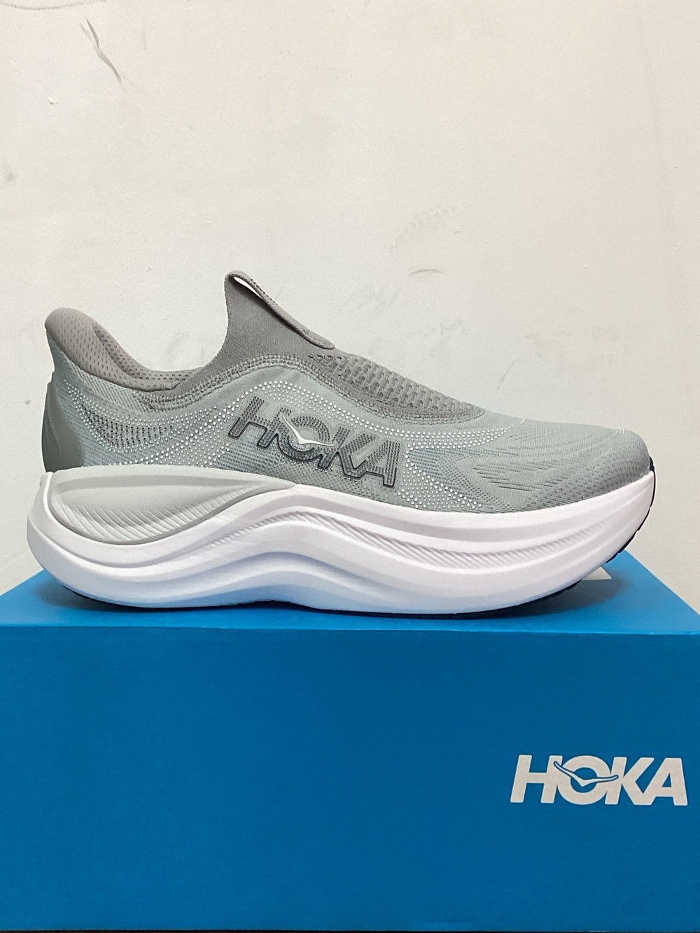 Men’s HOKA Skyward Laceless